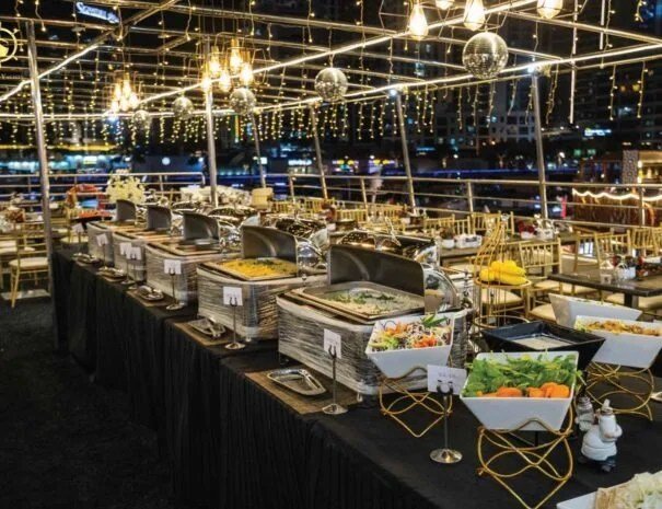 Dubai Marina Dinner Cruise
