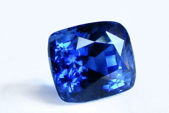 Synthetic-Blue-Loose-stone